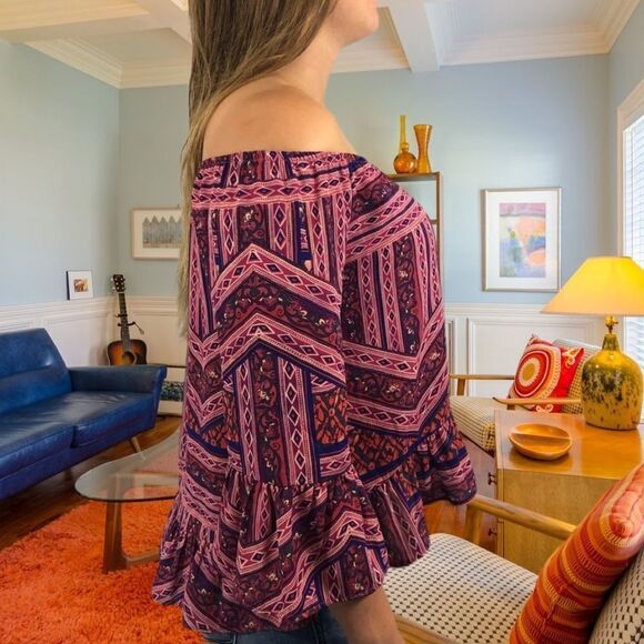Bohemian Off Shoulder Bell Sleeve Geometric Floral Blouse - Picture 1 of 4